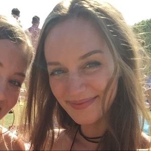 Meet your Posher, Kim